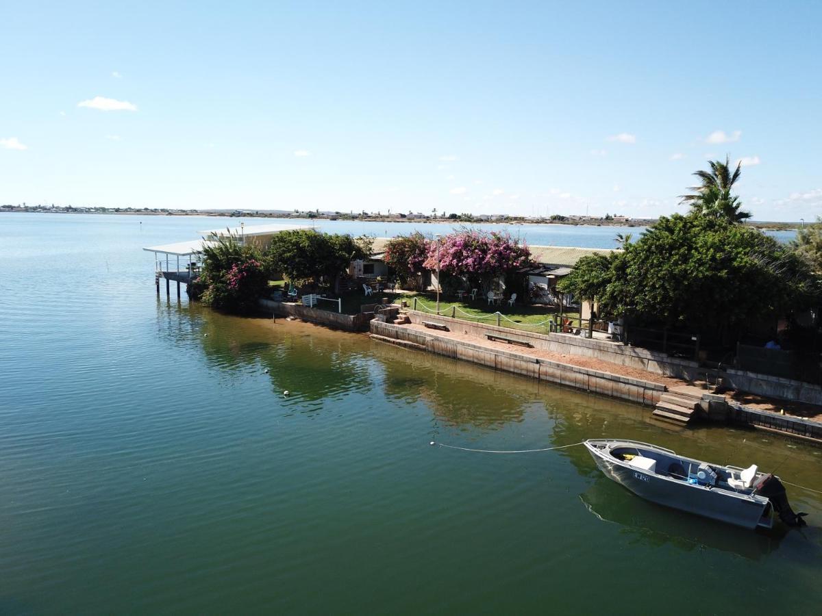 Pelican Point Waterfront Resort Formerly Carnarvon Beach Retreat Εξωτερικό φωτογραφία